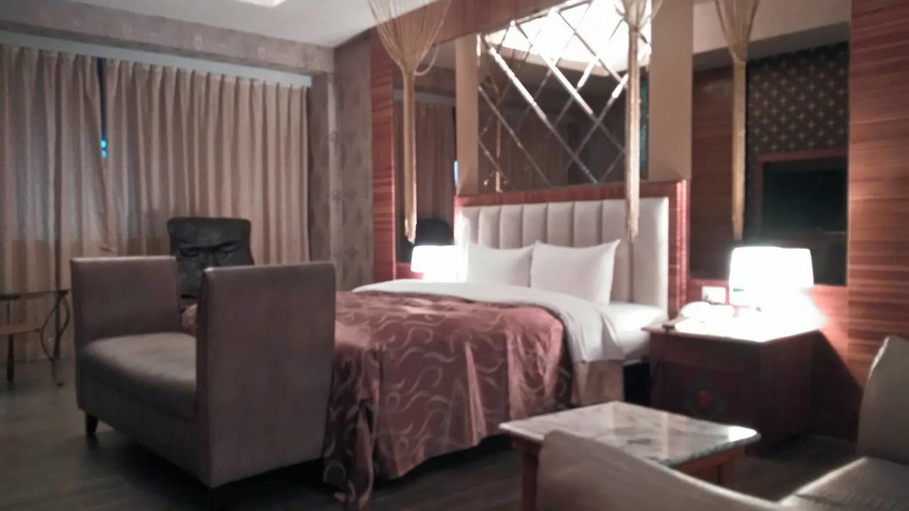 Michelle Motel Taichung Luaran gambar