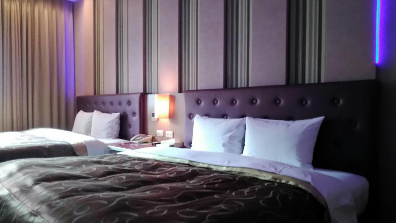 Michelle Motel Taichung Luaran gambar